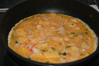 Tortilla francesa de Txaka, Pavo braseado y Queso Cheddar Tortilla francesa de Txaka, Pavo braseado y Queso Cheddar