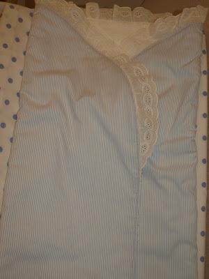 Y para arropar a Miguel, ahora que se va a la fría Escocia.... este arrullo! Y para arropar a Miguel, ahora que se va a la fría Escocia.... este arrullo!