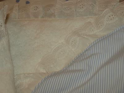 Y para arropar a Miguel, ahora que se va a la fría Escocia.... este arrullo! Y para arropar a Miguel, ahora que se va a la fría Escocia.... este arrullo!