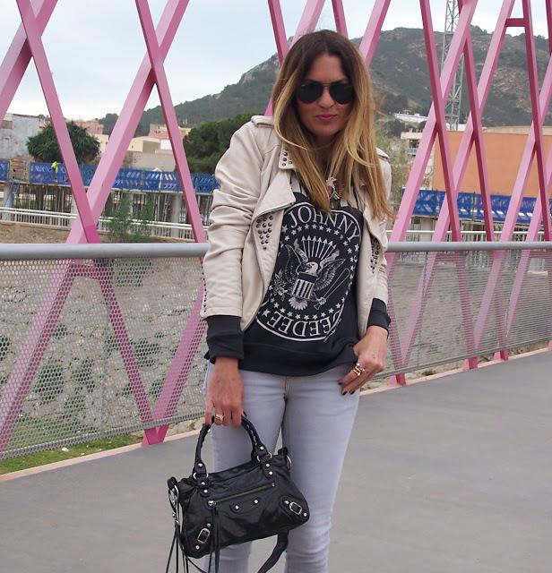 Rock & Rolled up Jeans Rock & Rolled up Jeans