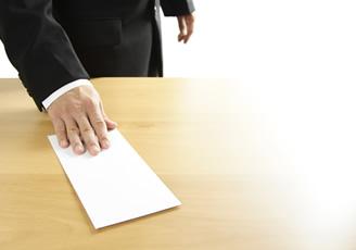 Cómo renunciar a un trabajo sin quedar mal con la empresa Cómo renunciar a un trabajo sin quedar mal con la empresa