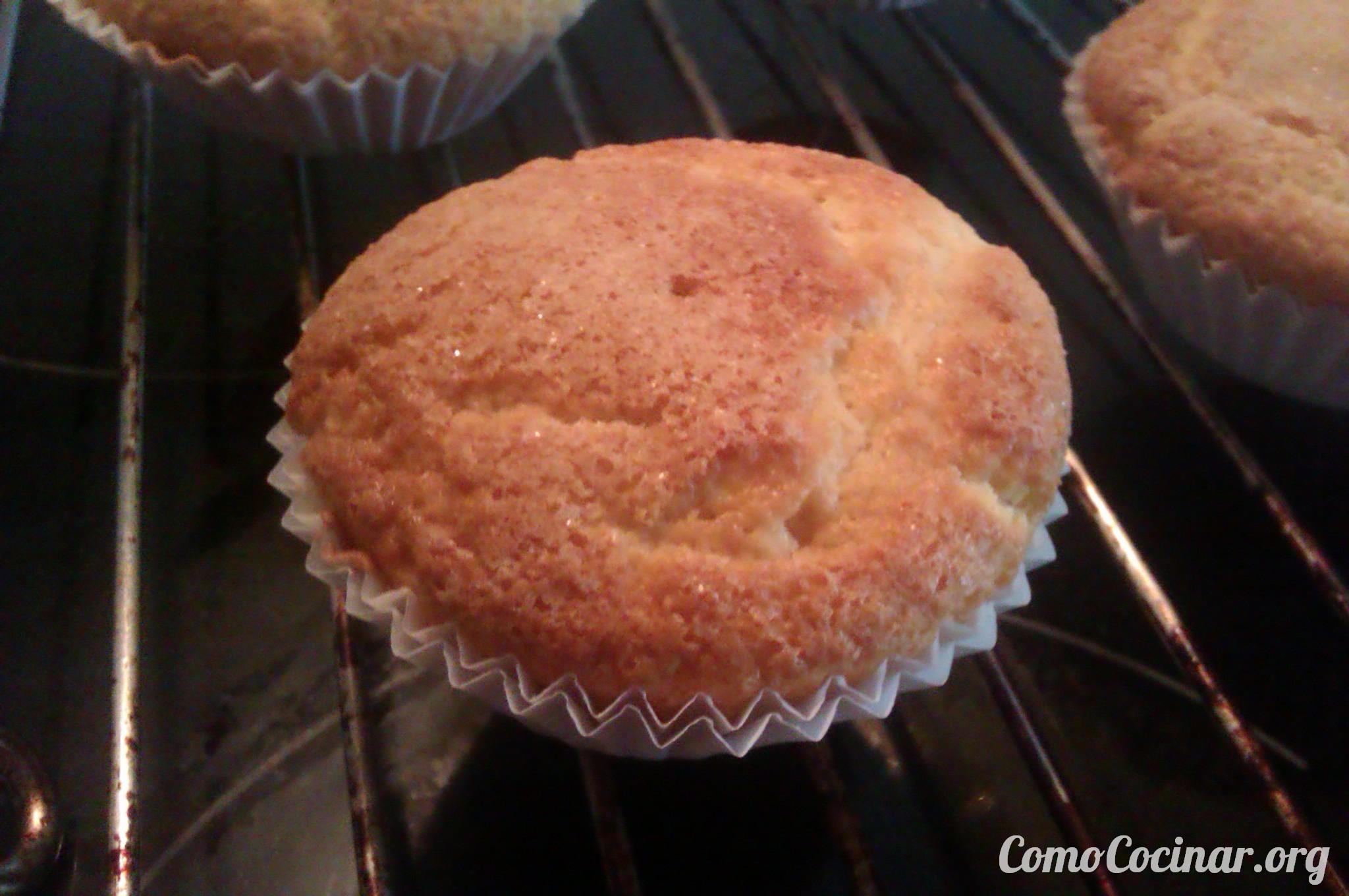 ¿Cómo hacer magdalenas al limón? Magdalenas al limón