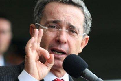 DE URIBE PARA MADURO