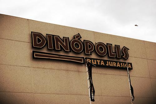 … de Dinópolis Dinópolis