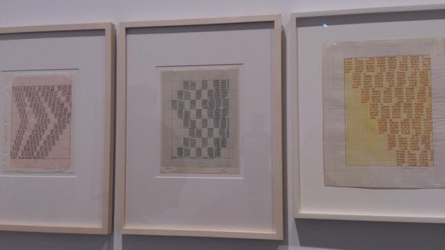 Escrit en el vent. Lawrence Weiner en el MACBA Escrit en el vent. Lawrence Weiner en el MACBA