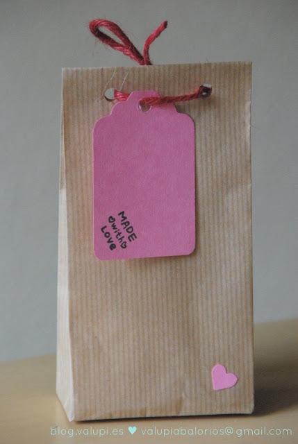 DIY - Bolsa de papel para regalos la mar de chulos