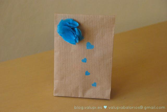 DIY - Bolsa de papel para regalos la mar de chulos