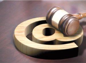 Incidentes Informáticos en la empresa, una visión jurídica Incidentes Informáticos en la empresa, una visión jurídica