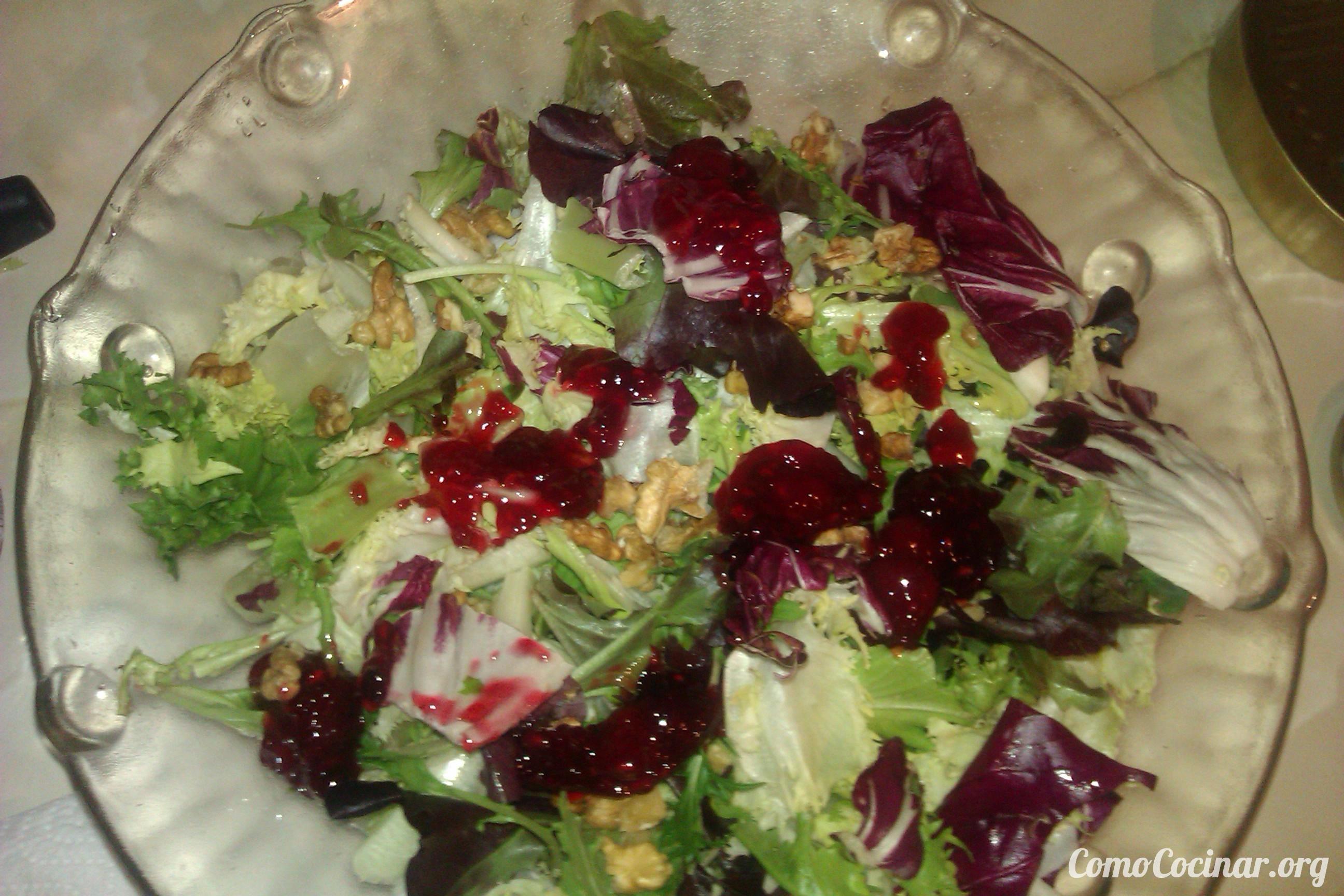 ¿Cómo hacer ensalada de atún y frutos rojos? paso a paso Ensalada de frutos rojos y atún