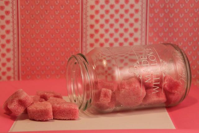 Azucarillos de colores. Una idea para decorar Azucarillos de colores. Una idea para decorar