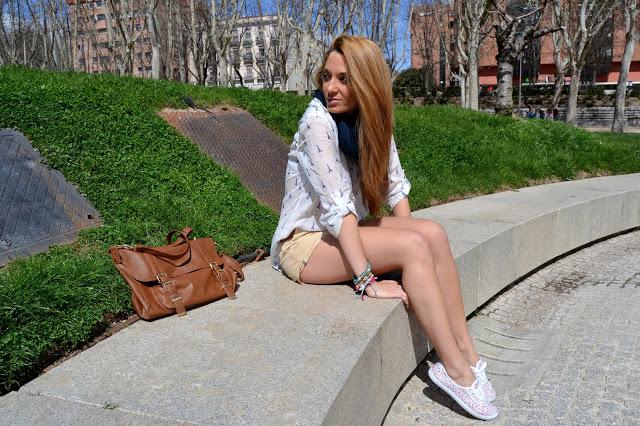 stylearua,shirt,print,eiffel tower,shorts, EIFFEL TOWERBuenos días!!! Hoy os enseño un look súper có...