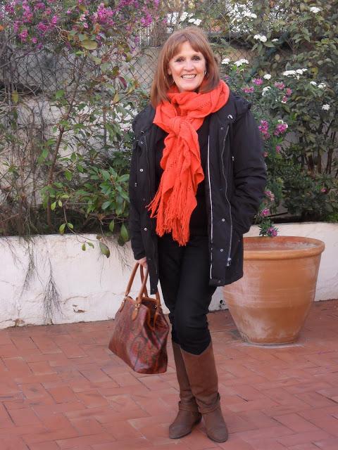 Fotos del Concurso de looks negros con un toque de color Fotos del Concurso de looks negros con un toque de color