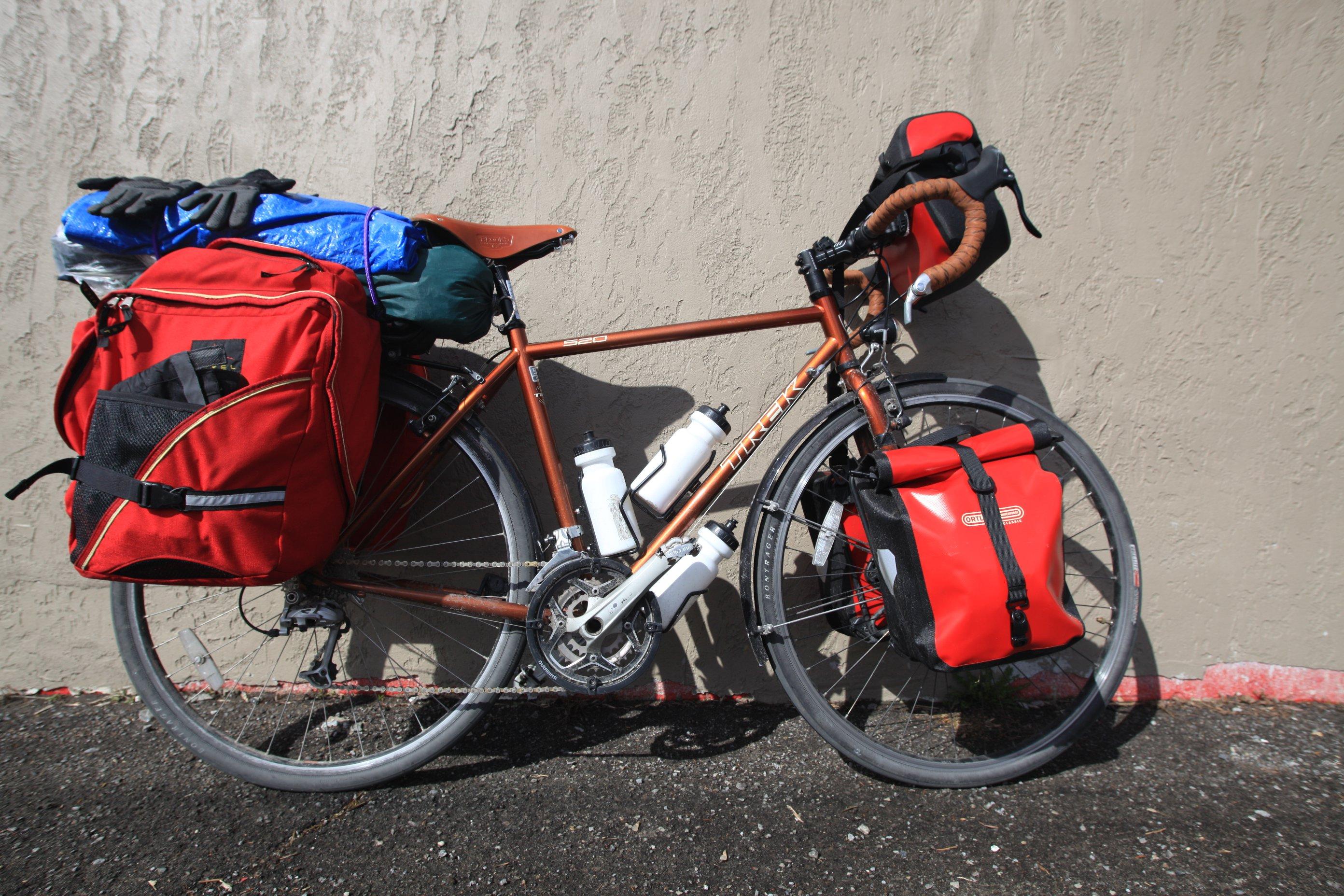 Cicloturismo: Una forma de Viajar de Forma Sostenible bici david cerca Cicloturismo: Una forma de Viajar de Forma Sostenible