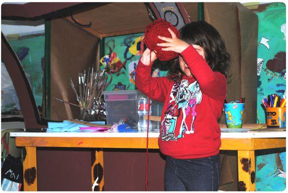 05_Construcción de uma MÃO _Construyendo piel de cartón 05_Construcción de uma MÃO _Construyendo piel de cartón