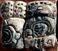 estuco-columna_detalle [Comentarios sobre las inscripciones del Templo XIX de Palenque]