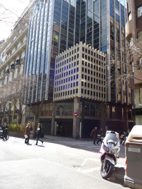 BARCELONA...CALLE TUSET Y UN POCO DE SU HISTORIA...5-04-2013... BARCELONA...CALLE TUSET Y UN POCO DE SU HISTORIA...5-04-2013...