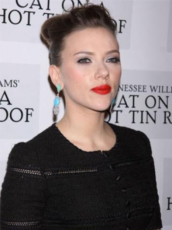 Scarlett Johansson se limpia el rostro con vinagre Scarlett Johansson se limpia el rostro con vinagre