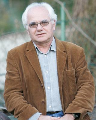 A. Núñez Feijóo, presidente de la Xunta, agasajado, en 1995, por un narcotraficante. A. Núñez Feijóo, presidente de la Xunta, agasajado, en 1995, por un narcotraficante.