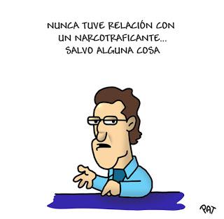 A. Núñez Feijóo, presidente de la Xunta, agasajado, en 1995, por un narcotraficante. A. Núñez Feijóo, presidente de la Xunta, agasajado, en 1995, por un narcotraficante.
