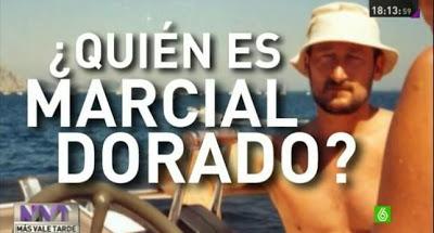 A. Núñez Feijóo, presidente de la Xunta, agasajado, en 1995, por un narcotraficante. A. Núñez Feijóo, presidente de la Xunta, agasajado, en 1995, por un narcotraficante.