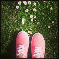 INSTAMOMENTSNubes (clouds) / Primavera (spring)Una sorpre... INSTAMOMENTSNubes (clouds) / Primavera (spring)Una sorpre...