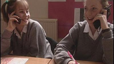 A puñaladas, niña de 12 años intenta robarle a su compañera el célular A puñaladas, niña de 12 años intenta robarle a su compañera el célular