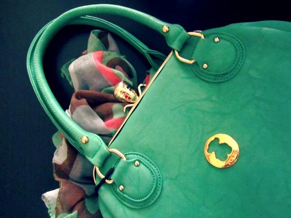 bolsothousgreen_primsecret bagthousgreen