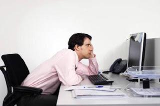 ¿TRABAJA SENTADO? TIPS VALIOSOS PARA NO ENGORDAR EN LA OFICINA ¿TRABAJA SENTADO? TIPS VALIOSOS PARA NO ENGORDAR EN LA OFICINA