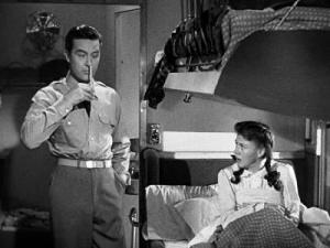 El viejo zorro ha llegado a la ciudad: El mayor y la menor (1942) el mayor y la menor_39