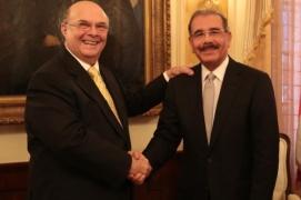 Hipólito Mejia y Danilo Medina Redacción: Elfututo.com El... Hipólito Mejia y Danilo Medina Redacción: Elfututo.com El...