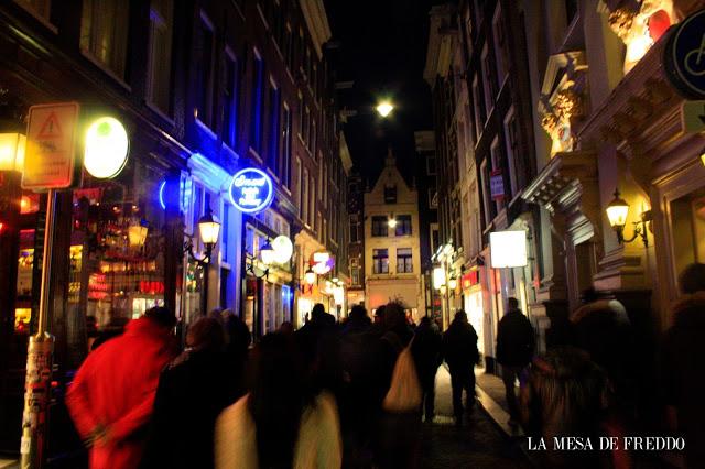 AMSTERDAM: No solo de sexo vive la ciudad roja.