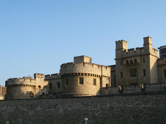 Cuando Londres era Londinium: Caminando con un muro romano Cuando Londres era Londinium: Caminando con un muro romano