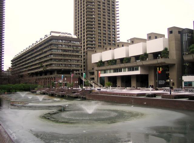 Cuando Londres era Londinium: Caminando con un muro romano Cuando Londres era Londinium: Caminando con un muro romano
