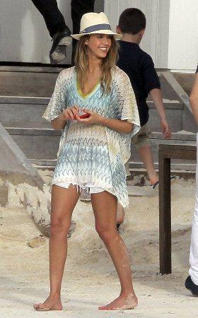 Jessica Alba, estilo en St. Barts Jessica Alba, estilo en St. Barts