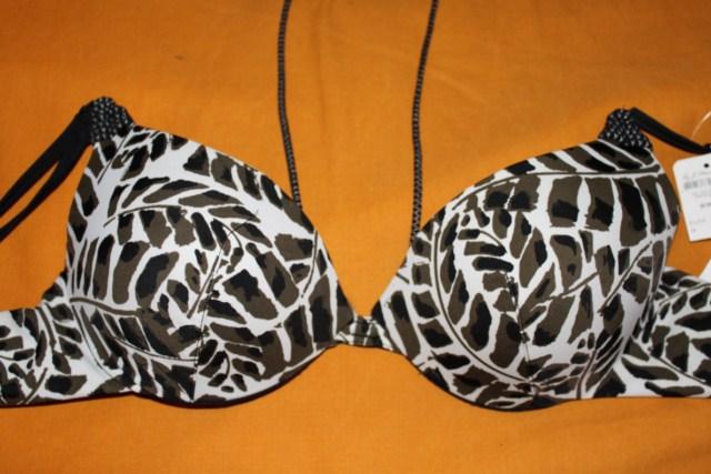 bikini leopardil