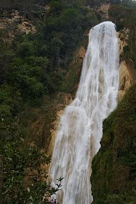 Lagunas de Montebello y El Chiflón Lagunas de Montebello y El Chiflón