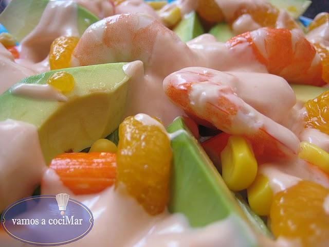 Ensalada de langostinos y mandarina y filetes al brandy tikka masala Ensalada de langostinos y mandarina y filetes al brandy tikka masala