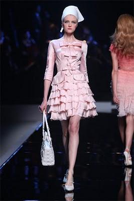 'La Vie En Rose' : Christian Dior 2010