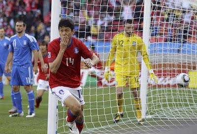 SUDÁFRICA 2010: LOS COREANOS LE HICIERON PRECIO A GRECIA SUDÁFRICA 2010: LOS COREANOS LE HICIERON PRECIO A GRECIA