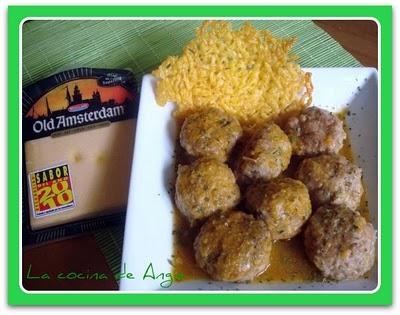 ALBÓNDIGAS CON QUESO ALBÓNDIGAS CON QUESO