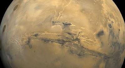 Marte estuvo cubierta de agua en un 36% hace 3.500 millones de años