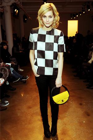 Black and white trend part 1 fashion-week-street-style-2013-01a