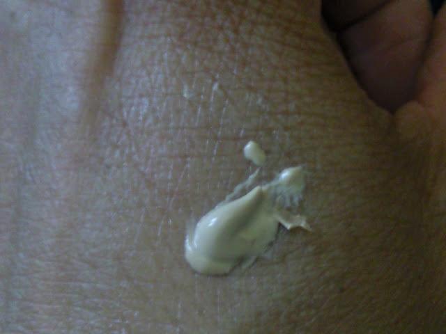 A tu piel cuidala todo el año.... A tu piel cuidala todo el año....