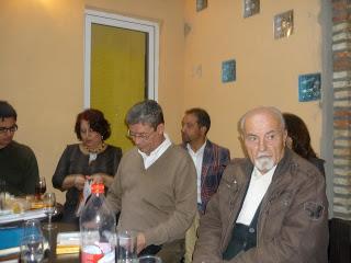 TARDE DE POESÍA EN EL GUITARRÓN DE JEREZ DE LA FRONTERA TARDE DE POESÍA EN EL GUITARRÓN DE JEREZ DE LA FRONTERA
