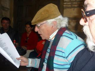 TARDE DE POESÍA EN EL GUITARRÓN DE JEREZ DE LA FRONTERA TARDE DE POESÍA EN EL GUITARRÓN DE JEREZ DE LA FRONTERA