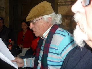 TARDE DE POESÍA EN EL GUITARRÓN DE JEREZ DE LA FRONTERA TARDE DE POESÍA EN EL GUITARRÓN DE JEREZ DE LA FRONTERA