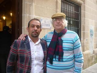 TARDE DE POESÍA EN EL GUITARRÓN DE JEREZ DE LA FRONTERA TARDE DE POESÍA EN EL GUITARRÓN DE JEREZ DE LA FRONTERA