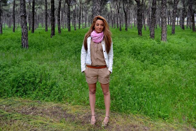 stylearua JUMPSUITFeliz viernes!!! Hoy os traigo un look cómodo y s...