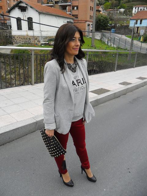 GREY & BURGUNDY GREY & BURGUNDY