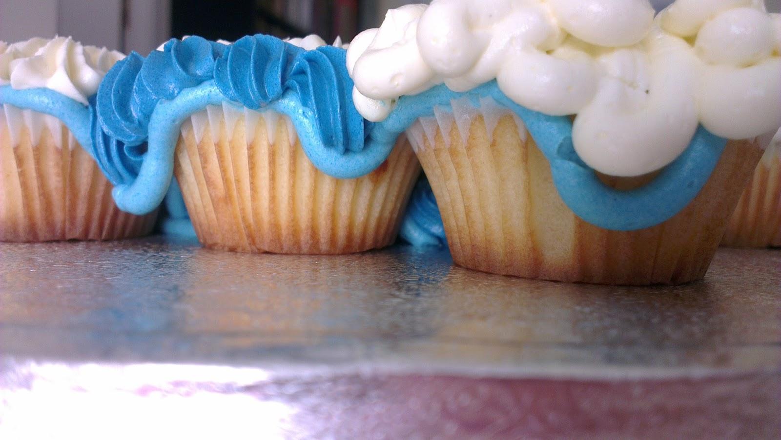 ♥ Tarta de cupcakes R2D2